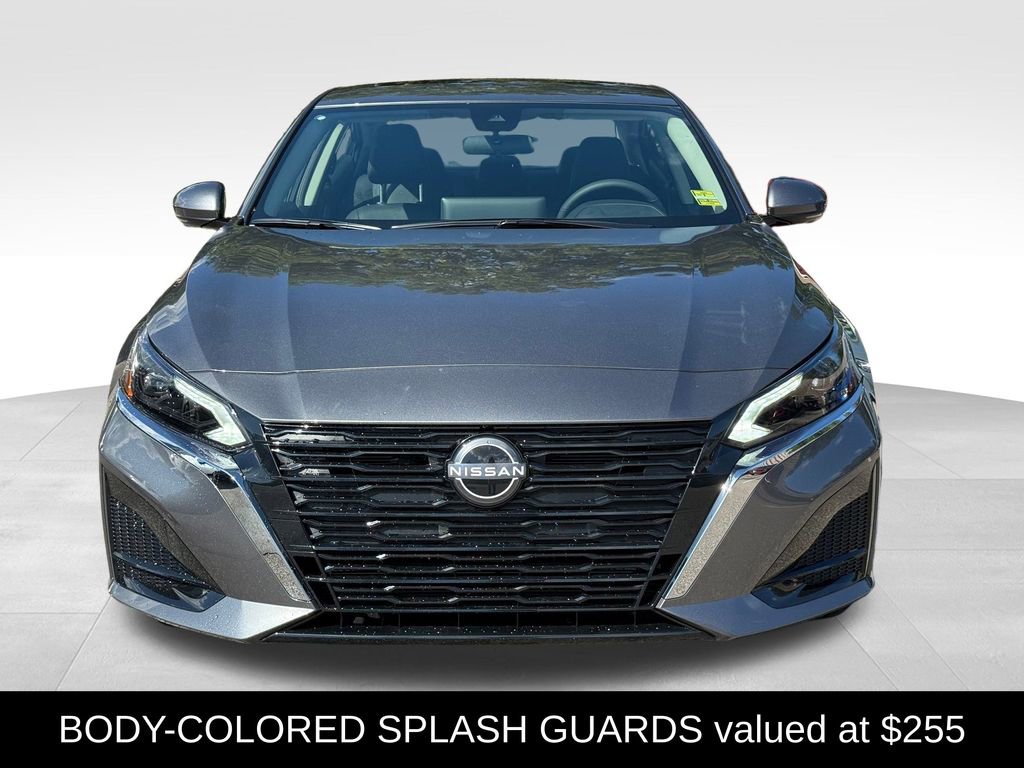 New 2025 Nissan Altima 2.5 SL image 8