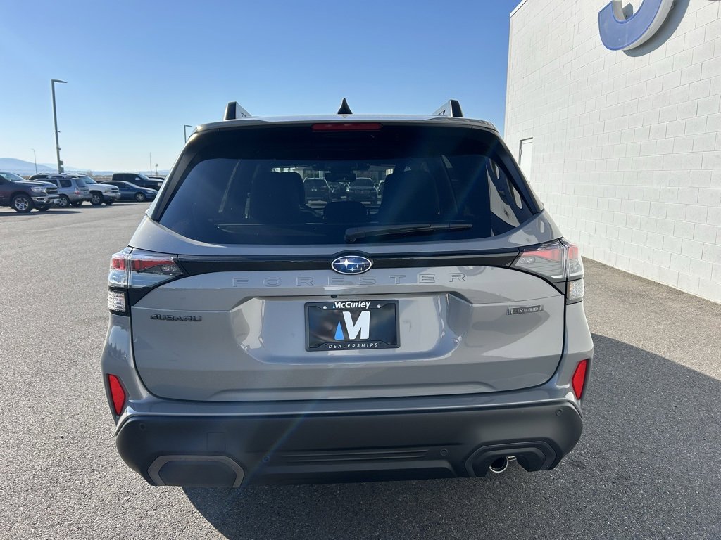 New 2025 Subaru Forester Limited image 4