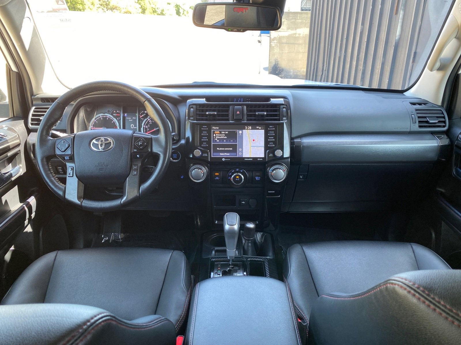 Used 2024 Toyota 4Runner TRD Off-Road Premium image 18