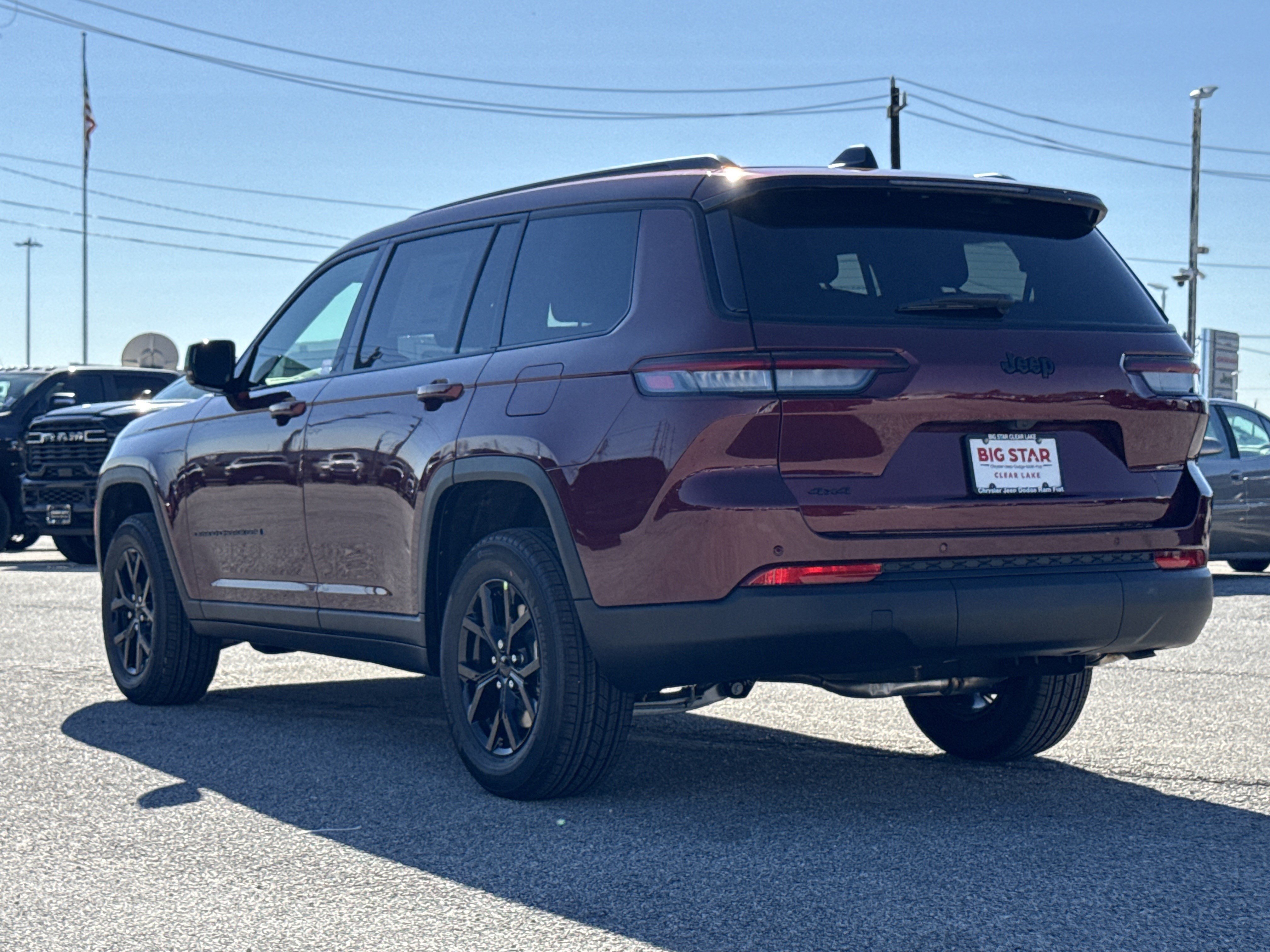 New 2025 Jeep Grand Cherokee L Altitude image 9