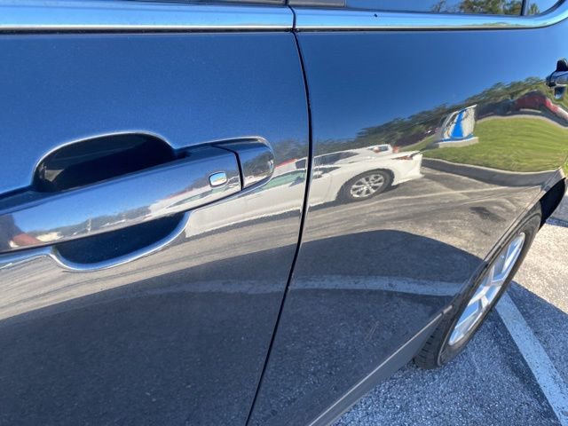 Used 2023 Chevrolet Equinox LT image 52