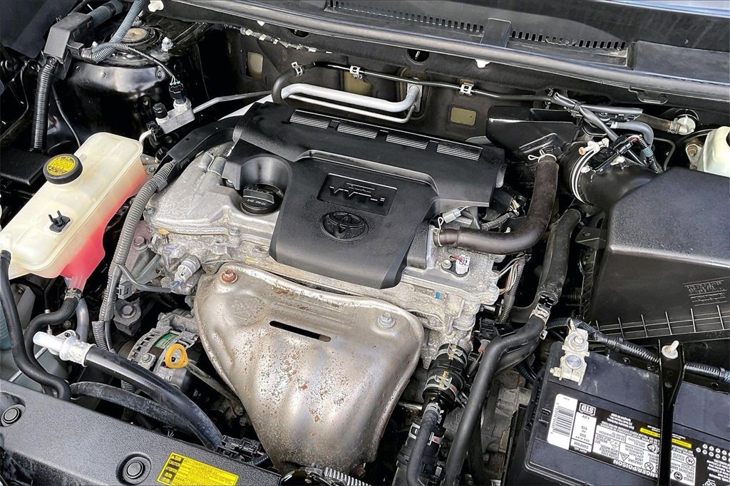 Used 2013 Toyota RAV4 XLE image 31