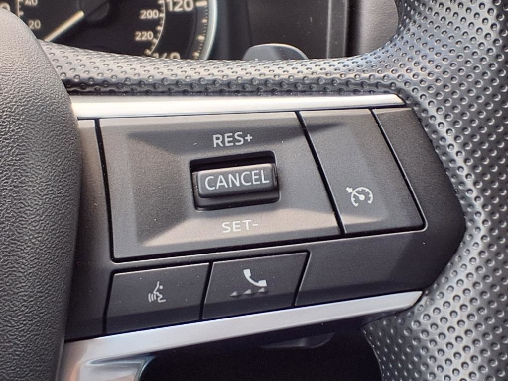 New 2025 Mitsubishi Outlander ES image 11