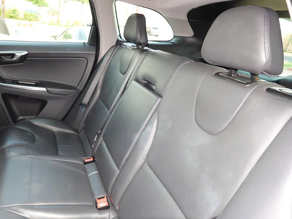 Used 2014 Volvo XC60 3.2 FWD image 17