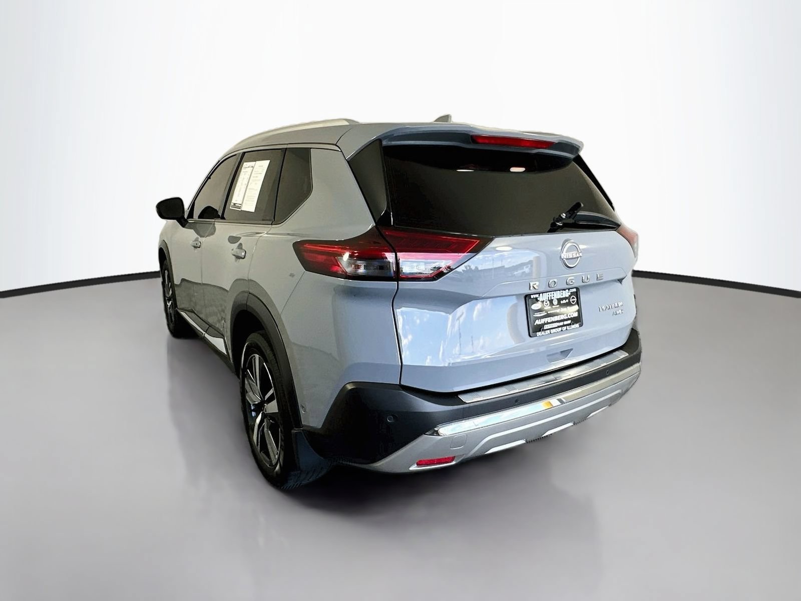 Used 2023 Nissan Rogue Platinum w/ Platinum Premium Package AWD/4WD image 5