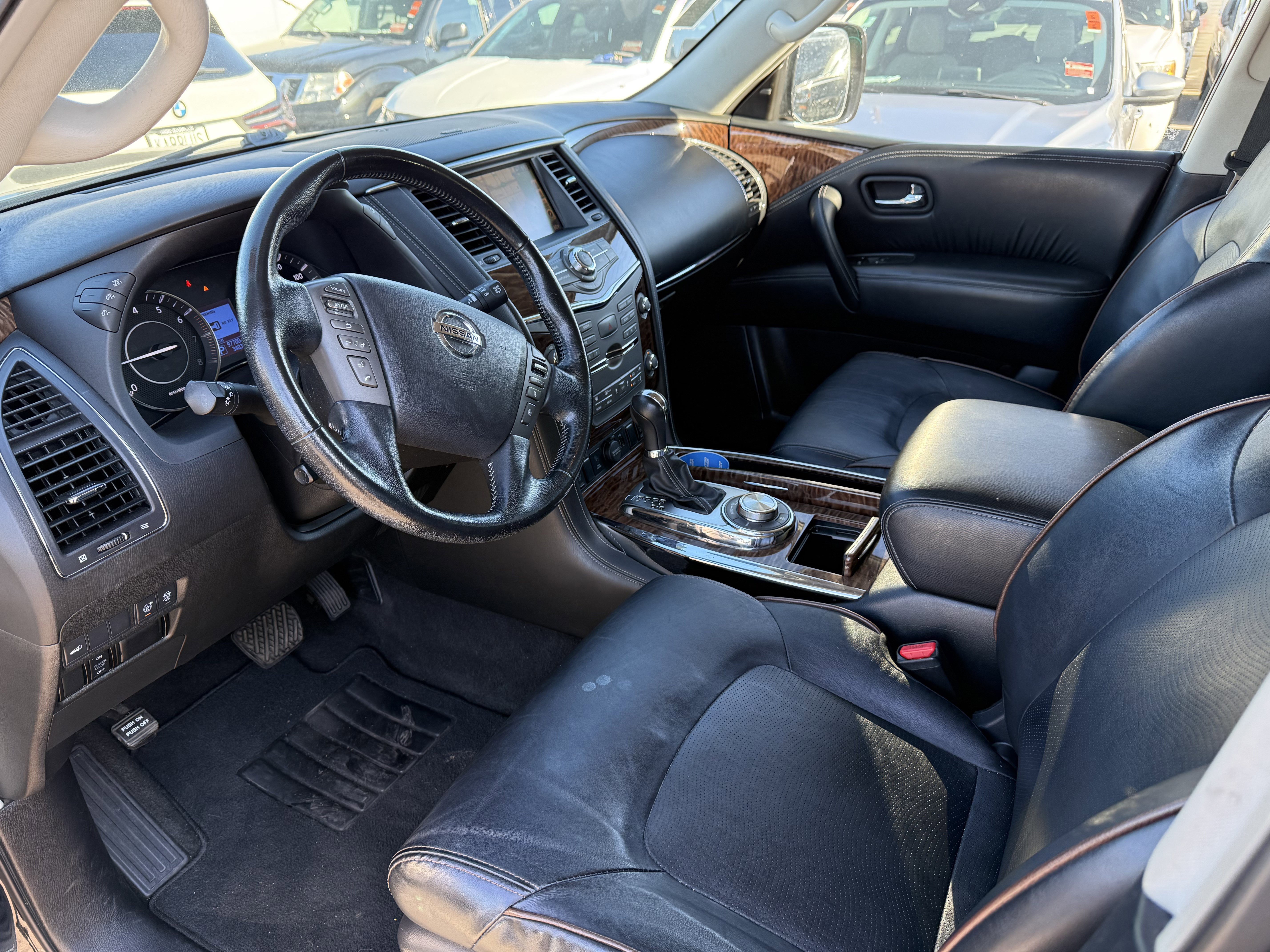 Used 2020 Nissan Armada SL w/ Premium Package image 10