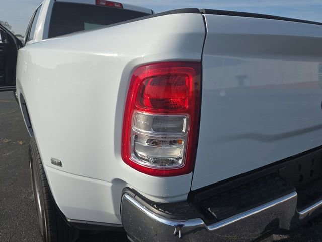 Used 2024 RAM 3500 Big Horn AWD/4WD image 28