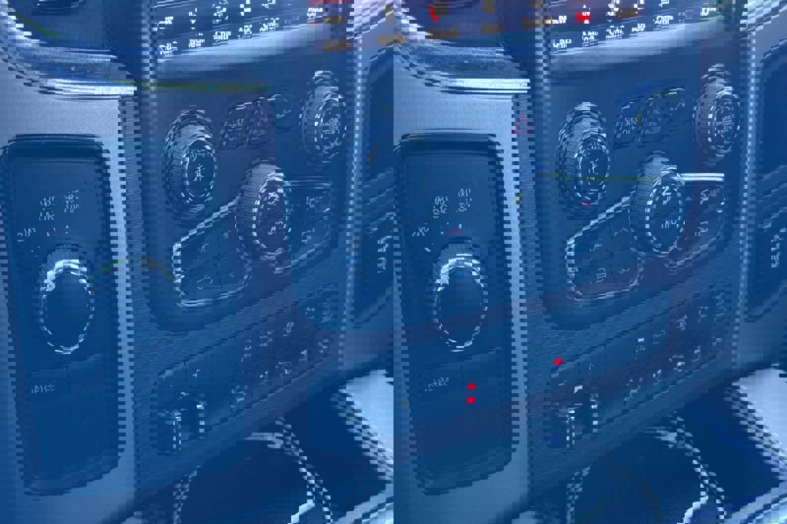 Used 2018 RAM 2500 Laramie image 22