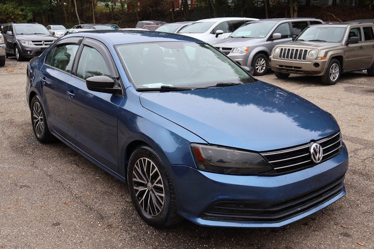 Used 2015 Volkswagen Jetta S FWD image 1