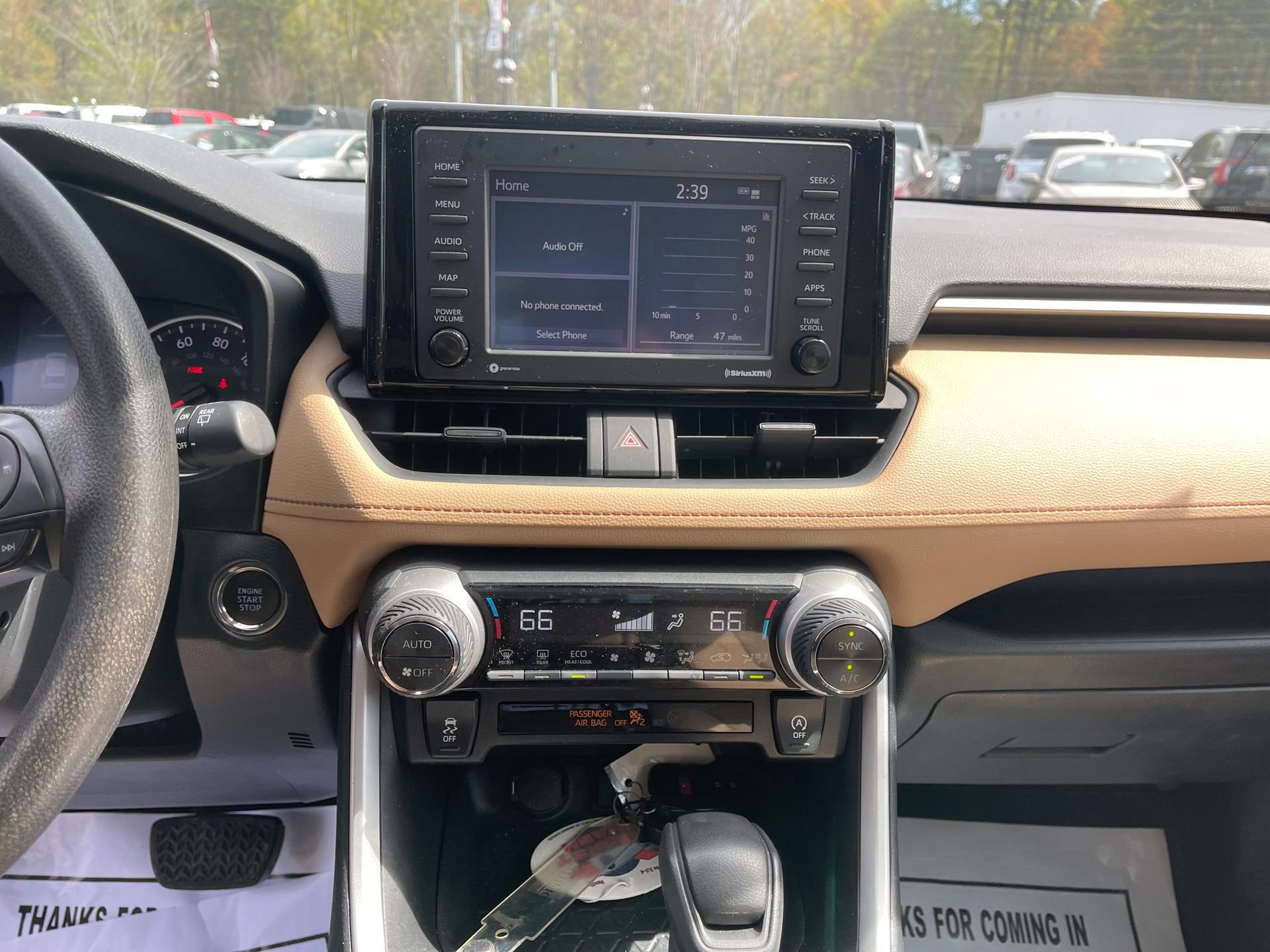 Used 2021 Toyota RAV4 XLE image 21