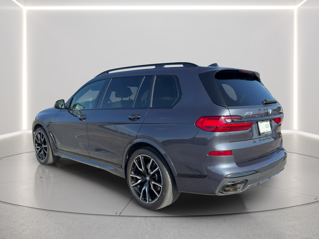 Used 2022 BMW X7 xDrive40i w/ M Sport Package AWD/4WD image 7