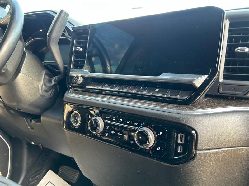 Used 2023 Chevrolet Silverado 1500 LT RWD image 21