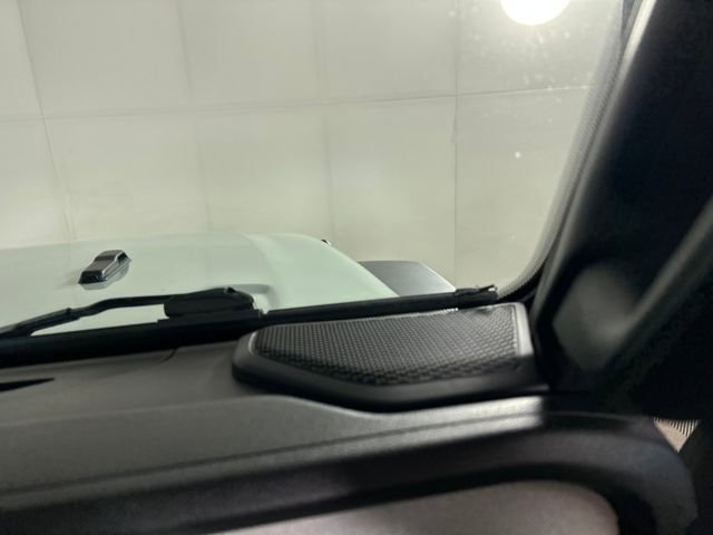 Used 2024 Jeep Wrangler Unlimited image 29