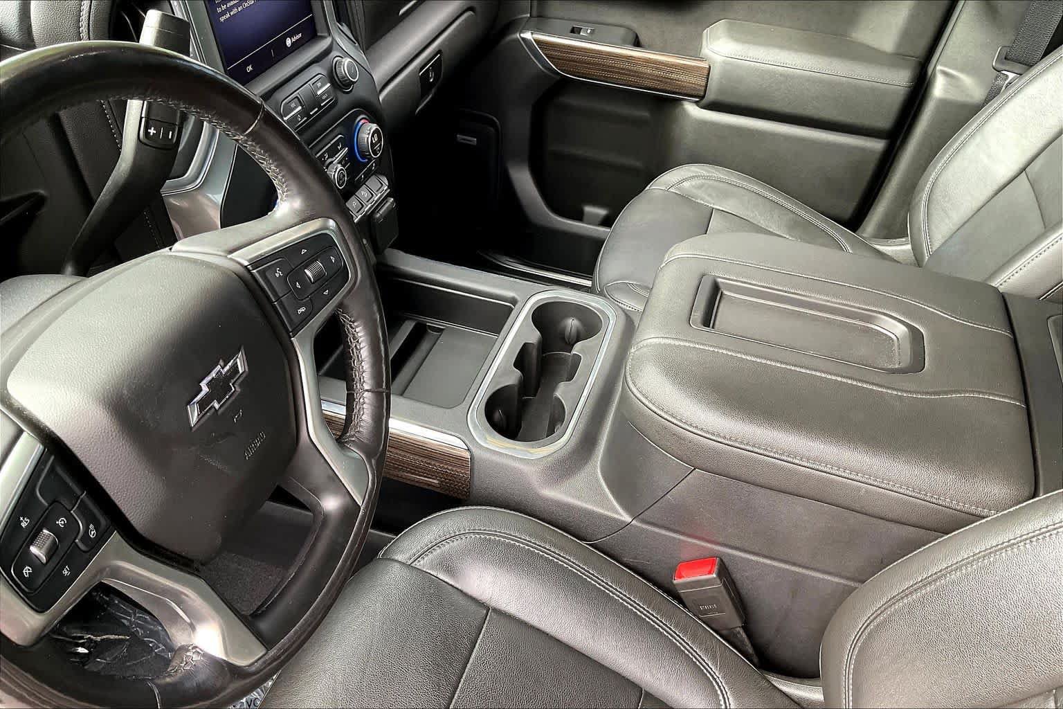Used 2019 Chevrolet Silverado 1500 RST w/ All-Star Edition AWD/4WD image 17