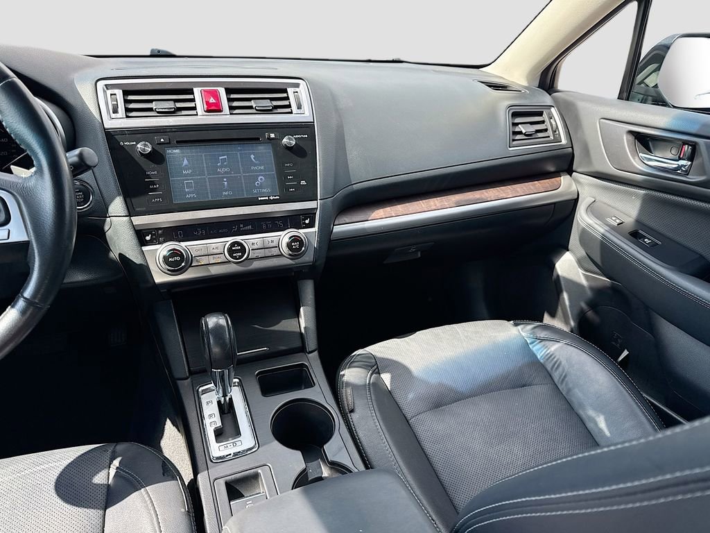 Used 2017 Subaru Outback 3.6R Limited image 30