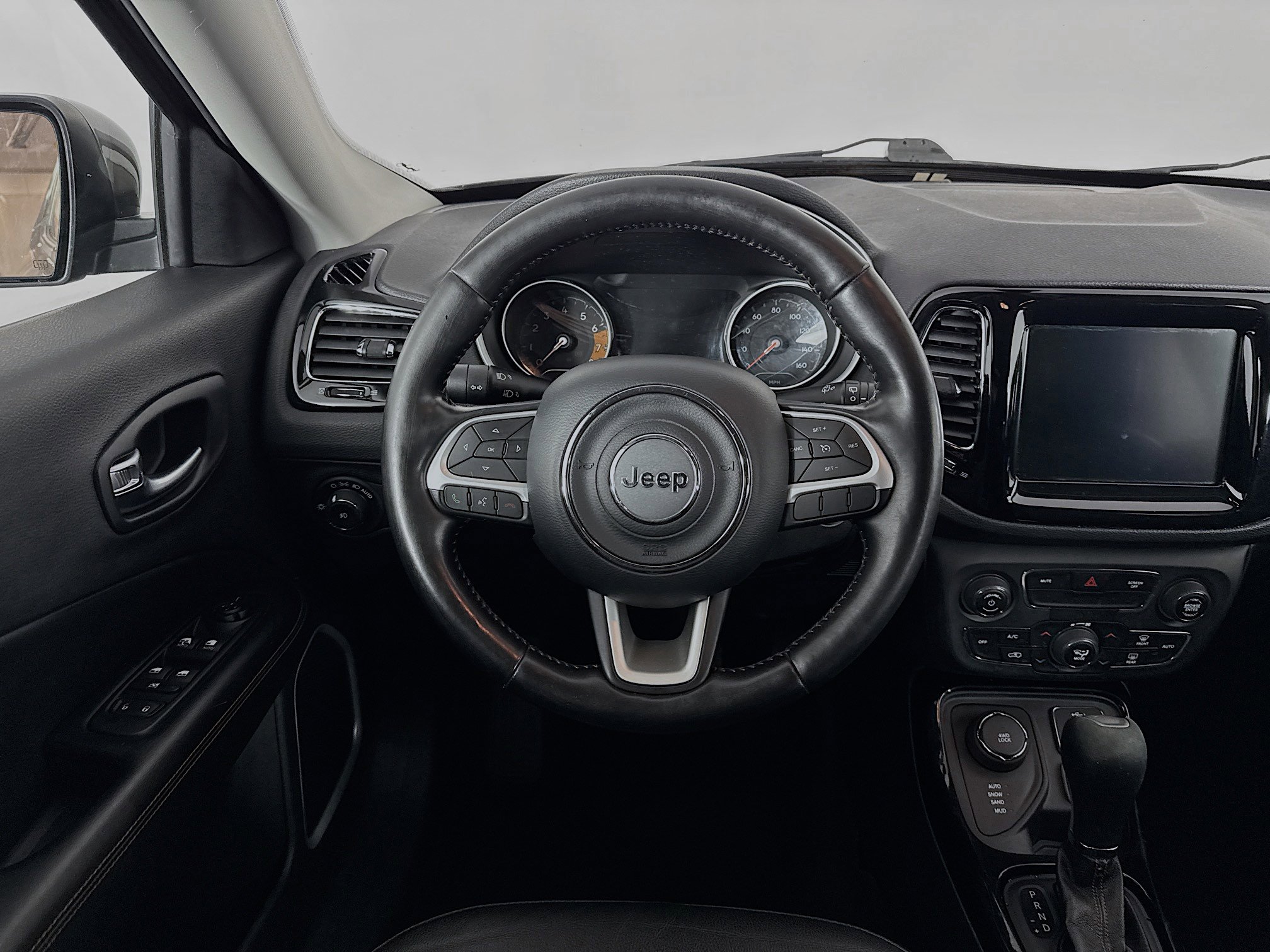 Used 2020 Jeep Compass Limited image 21