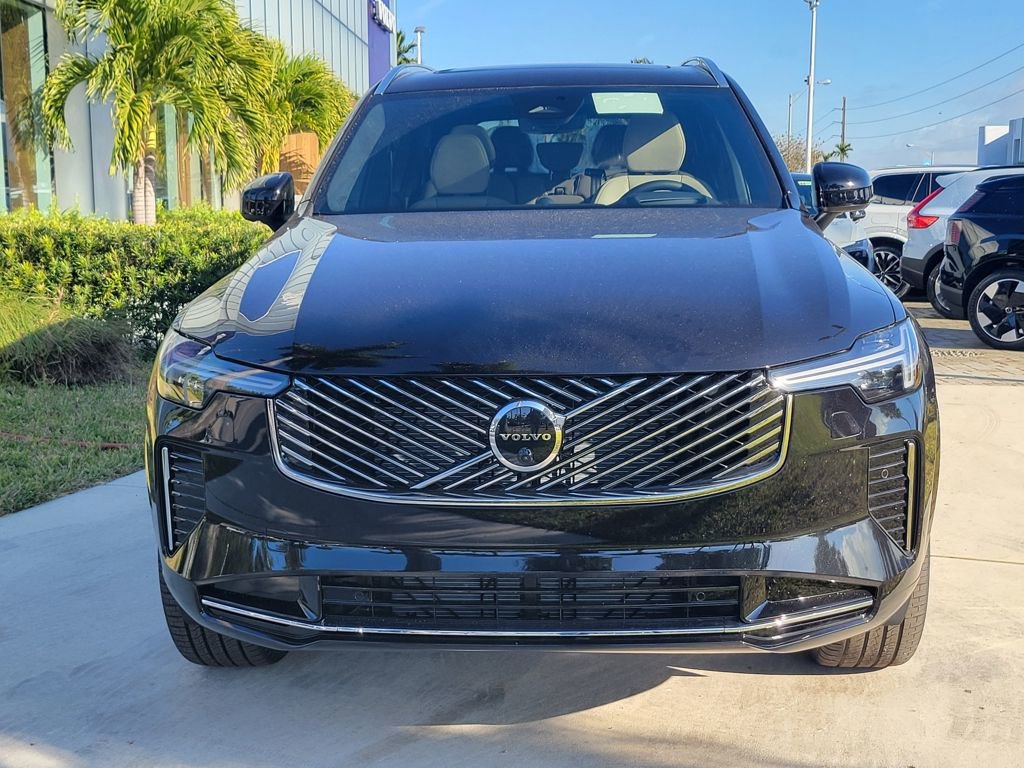 New 2026 Volvo XC90 B6 Ultra w/ Lounge Package AWD/4WD image 2