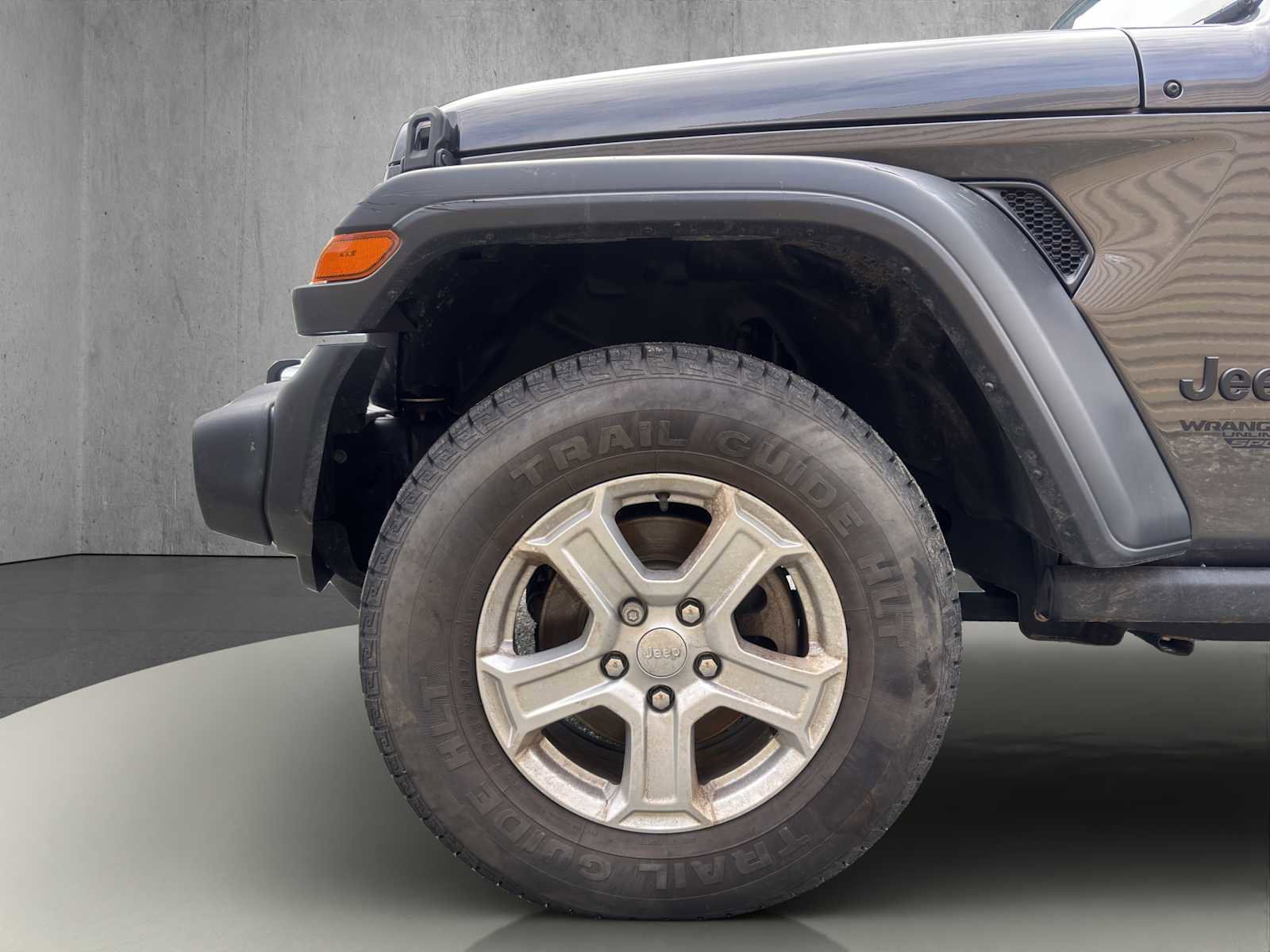 Used 2021 Jeep Wrangler Unlimited Sport image 22