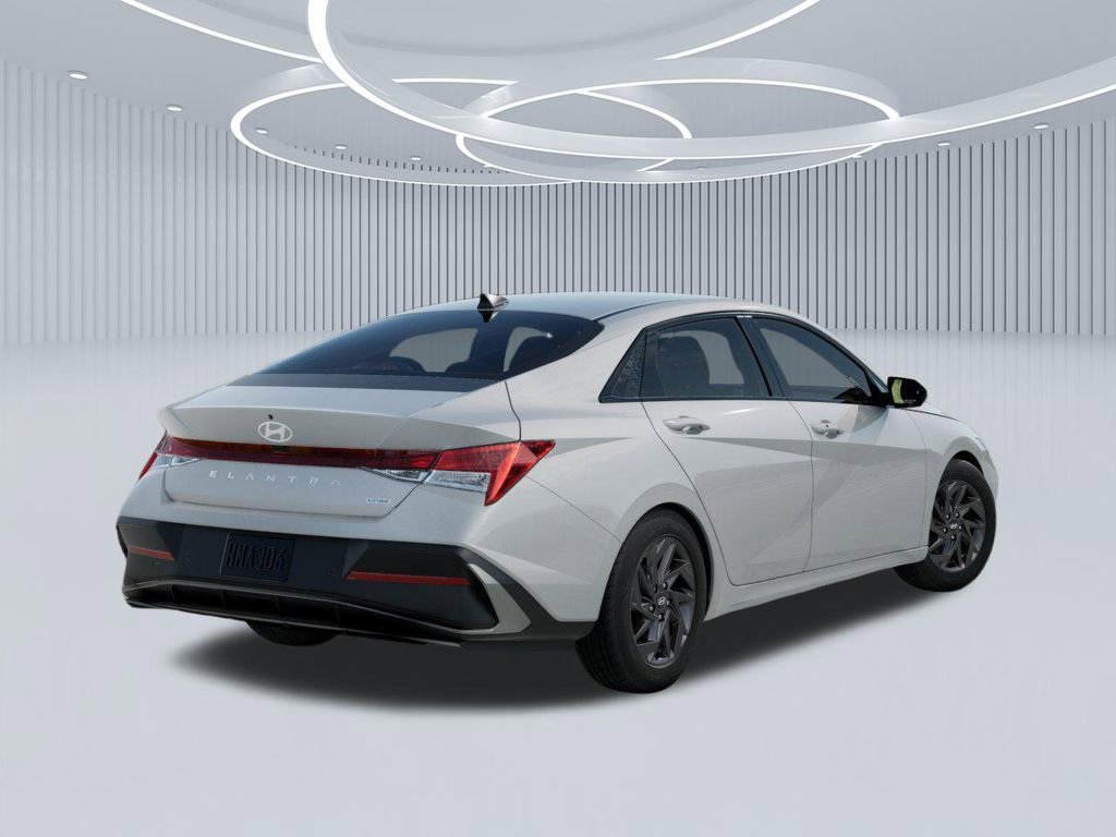 New 2026 Hyundai Elantra Hybrid FWD image 4