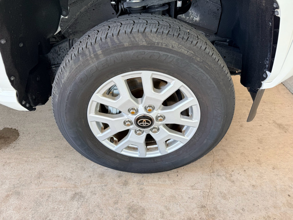 Used 2025 Toyota Tacoma SR5 RWD image 29