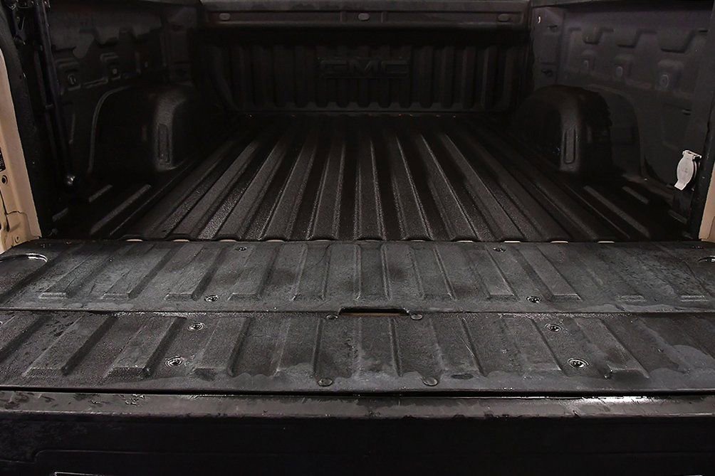 Used 2022 GMC Sierra 1500 Elevation image 14