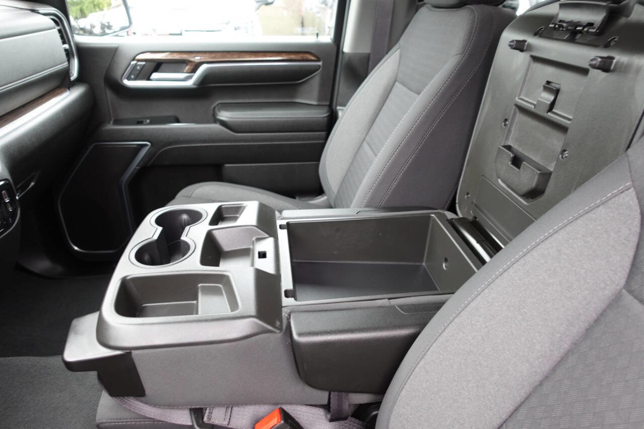 Used 2023 GMC Sierra 1500 Elevation image 34