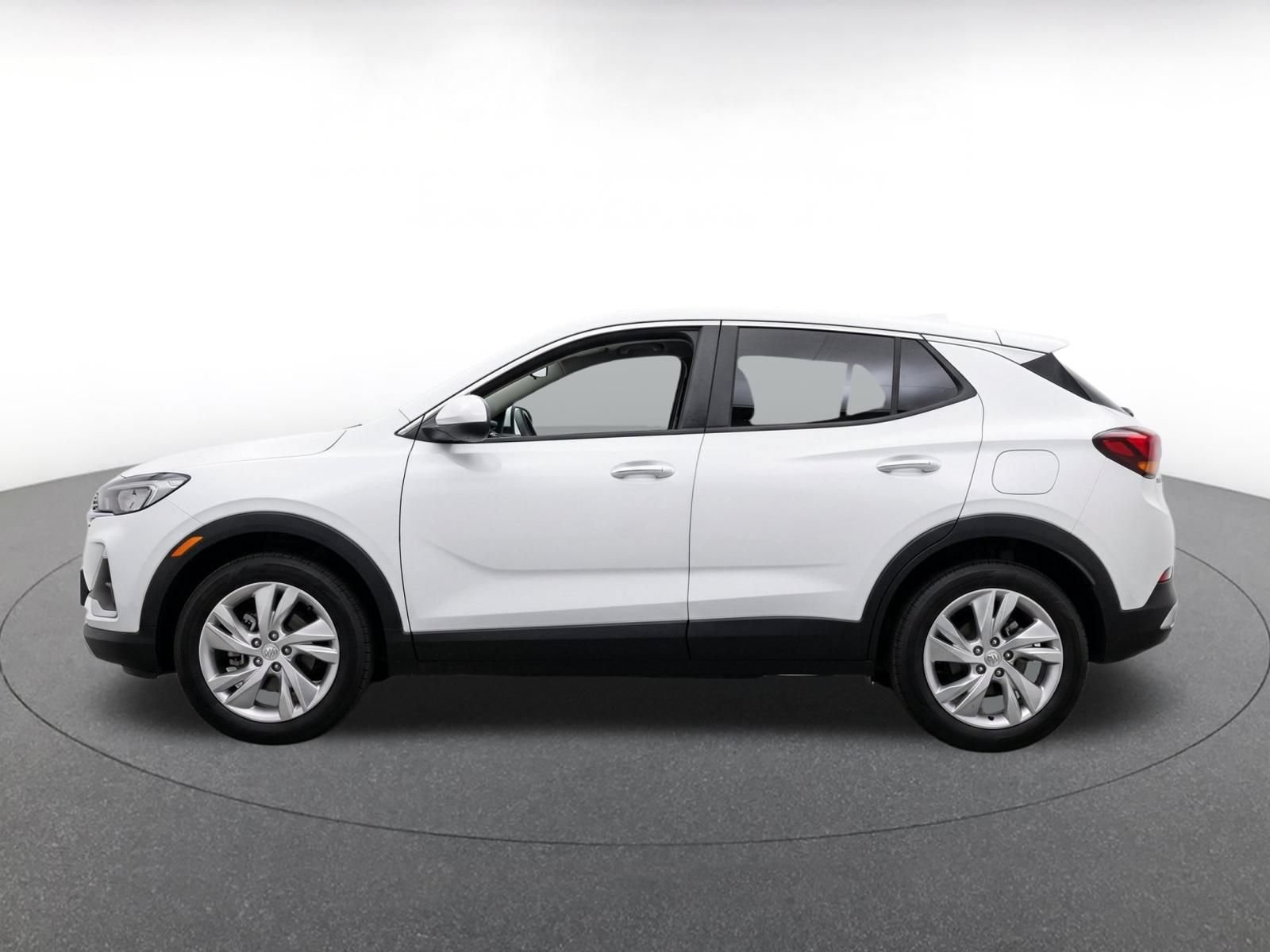 Used 2025 Buick Encore GX Preferred AWD/4WD image 4