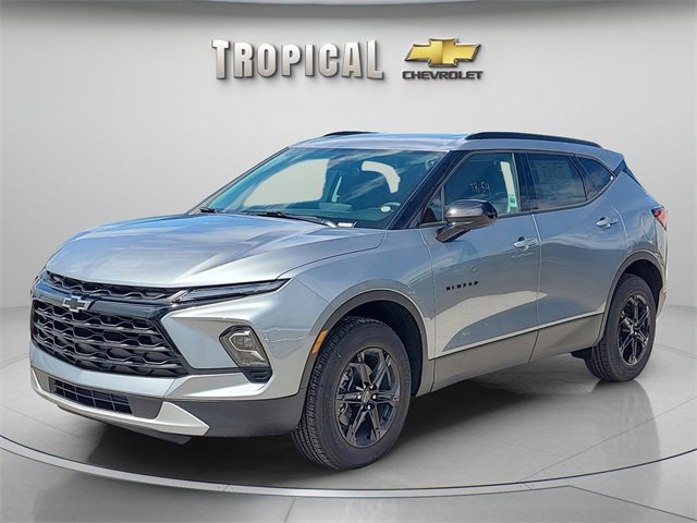 New 2025 Chevrolet Blazer LT w/ Midnight/Sport Edition
