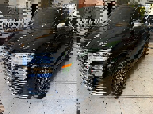 Used 2019 Audi SQ5 Premium Plus w/ Premium Plus Package AWD/4WD image 3