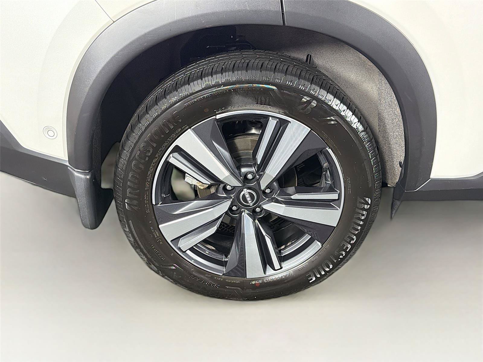Used 2023 Nissan Rogue Platinum w/ Platinum Premium Package AWD/4WD image 34