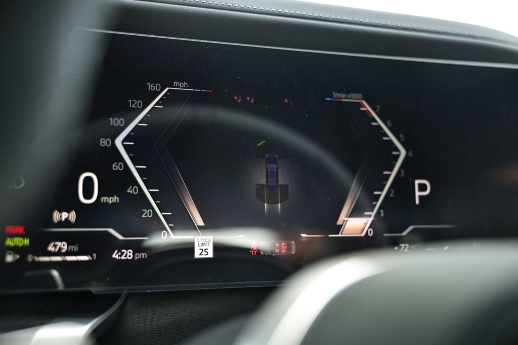 New 2026 BMW 740i w/ Executive Package image 34