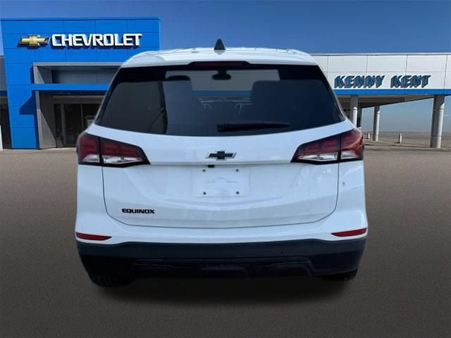 Certified 2023 Chevrolet Equinox LS w/ LS Convenience Package FWD image 9