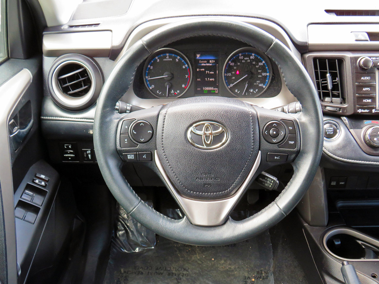 Used 2018 Toyota RAV4 XLE image 24