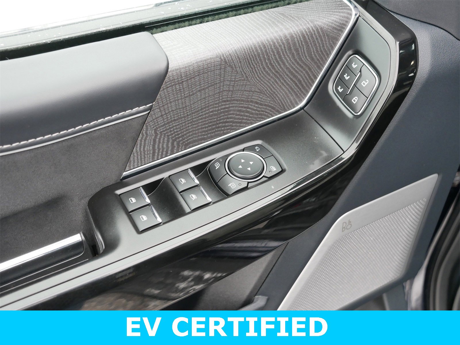 Certified 2022 Ford F150 Lightning Platinum image 15