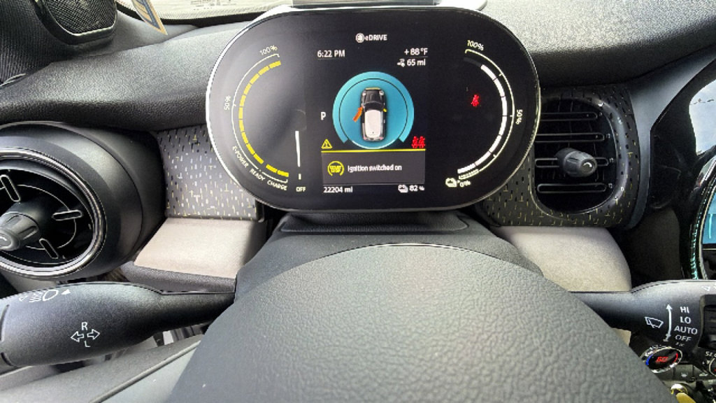 Used 2022 MINI Cooper SE FWD image 21