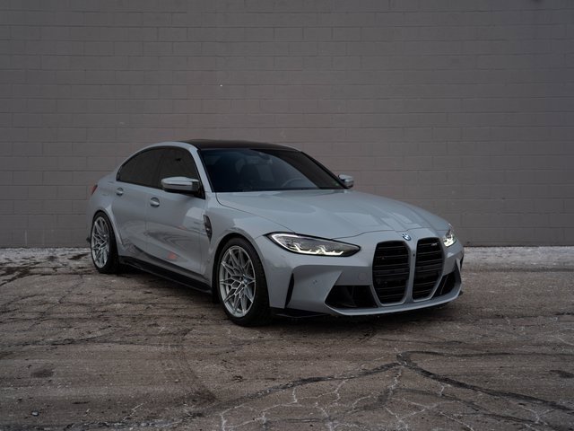 Used 2022 BMW M3 w/ Executive Package image 9