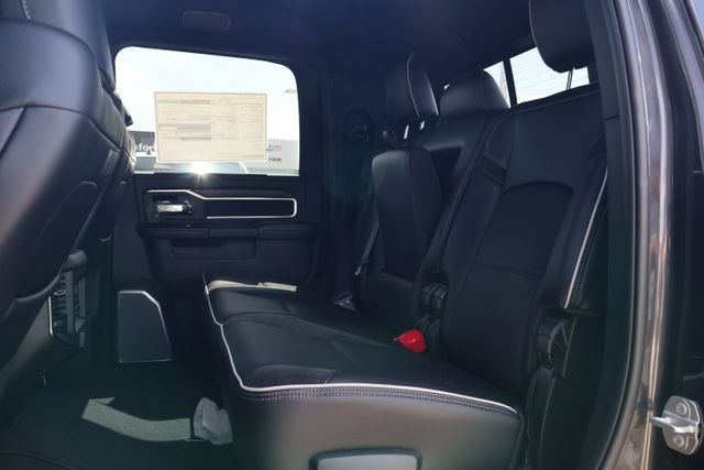 New 2026 RAM 3500 Laramie AWD/4WD image 8