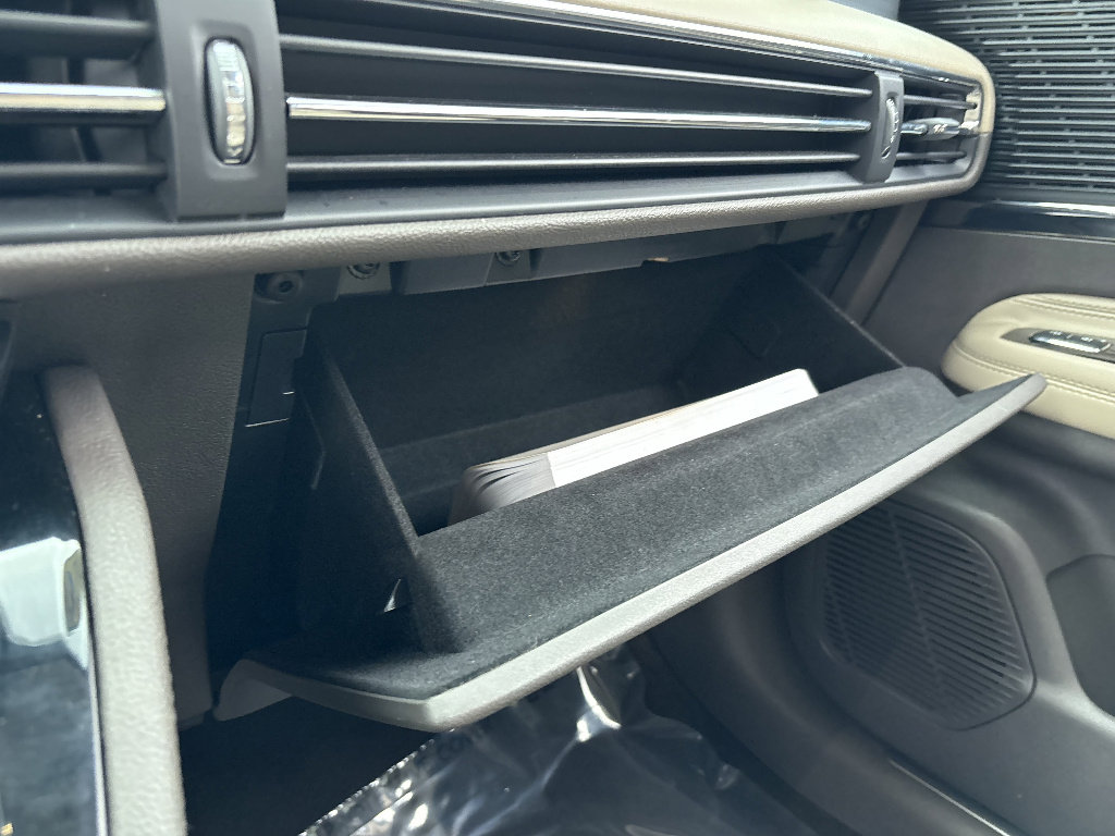 Used 2020 Lincoln Corsair FWD image 39