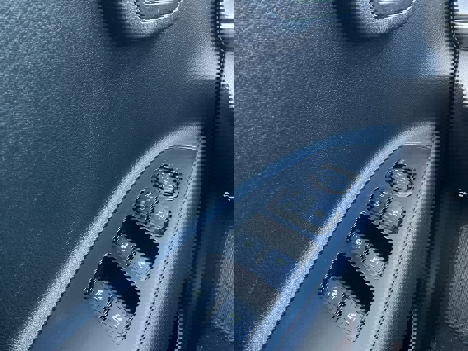 Used 2023 Kia Rio S image 23