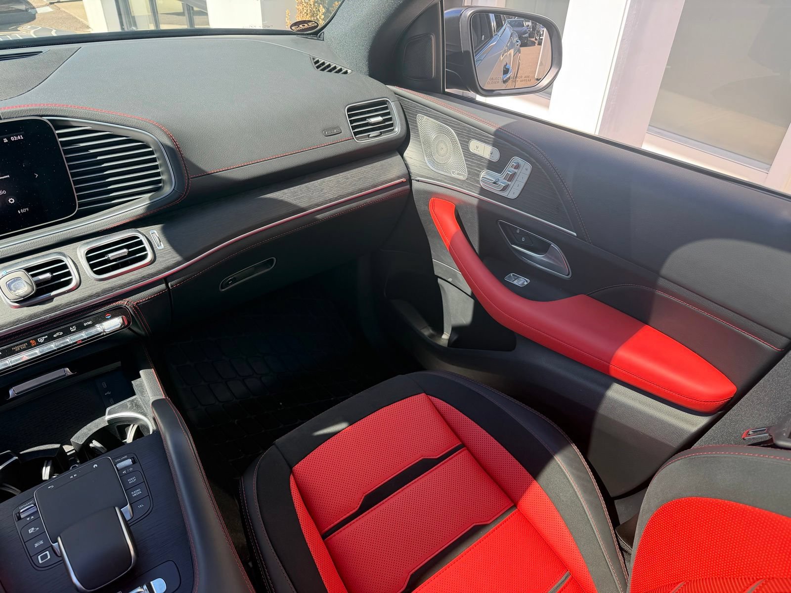Used 2025 Mercedes-Benz GLE 53 AMG 4MATIC Coupe image 7