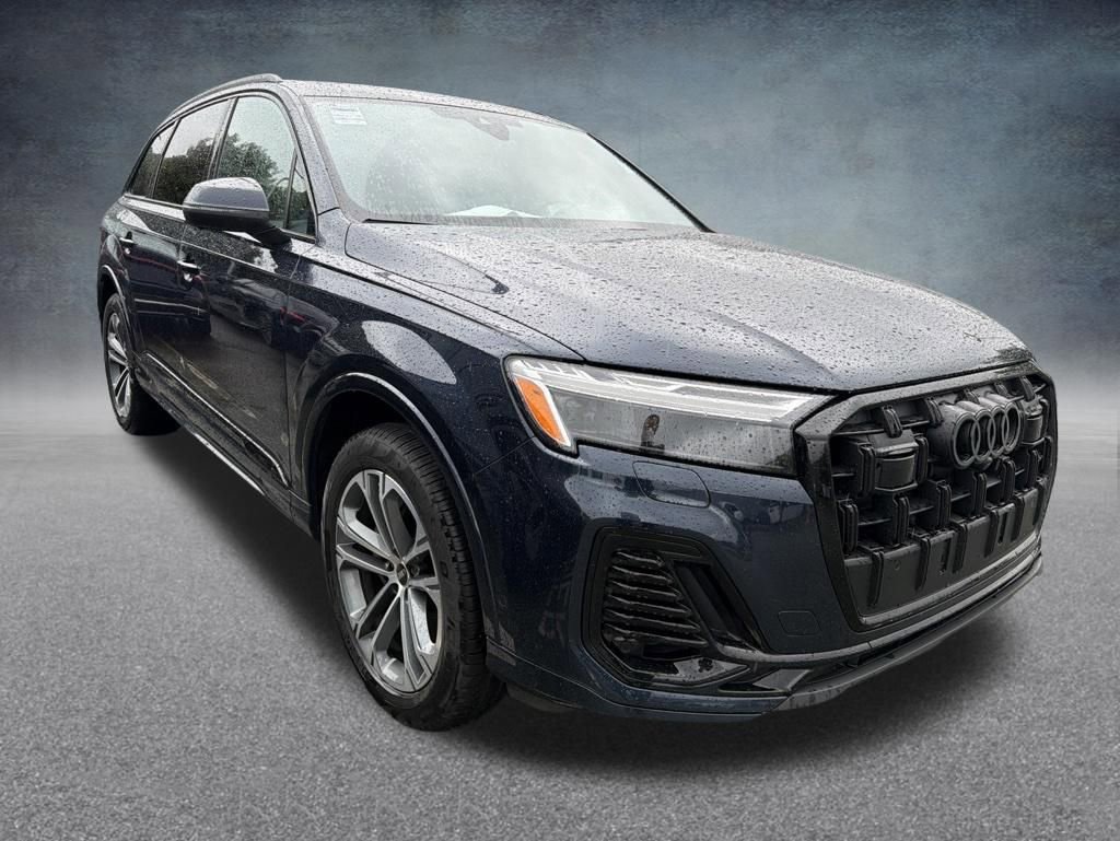Used 2025 Audi Q7 2.0T Premium w/ Convenience Plus Package AWD/4WD image 6
