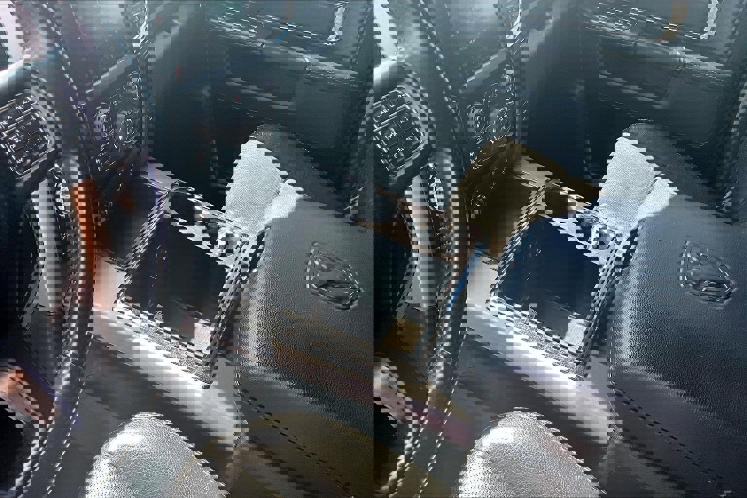 Used 2015 RAM 1500 Sport w/ Sport Premium Group AWD/4WD image 15