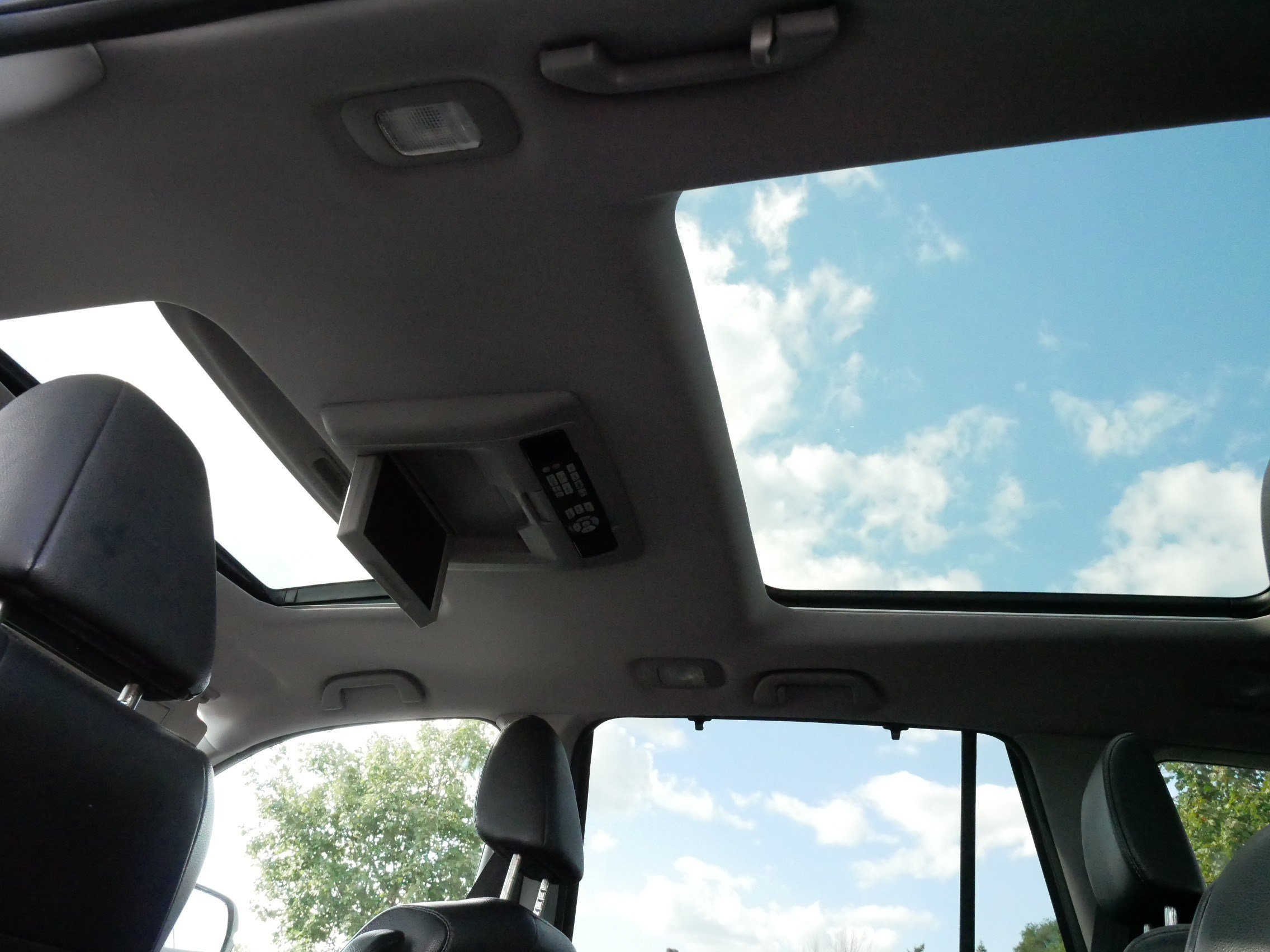 Used 2016 Honda Pilot Elite image 33