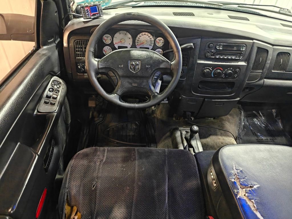 Used 2003 Dodge Ram 3500 Truck SLT image 4