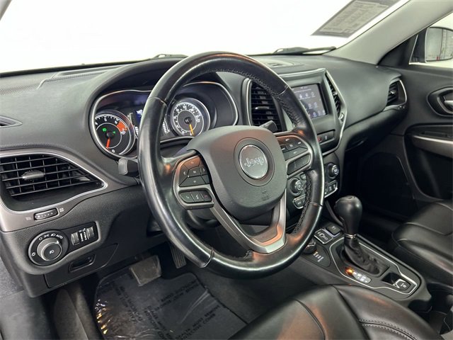 Used 2021 Jeep Cherokee Latitude Plus w/ Security Package image 34