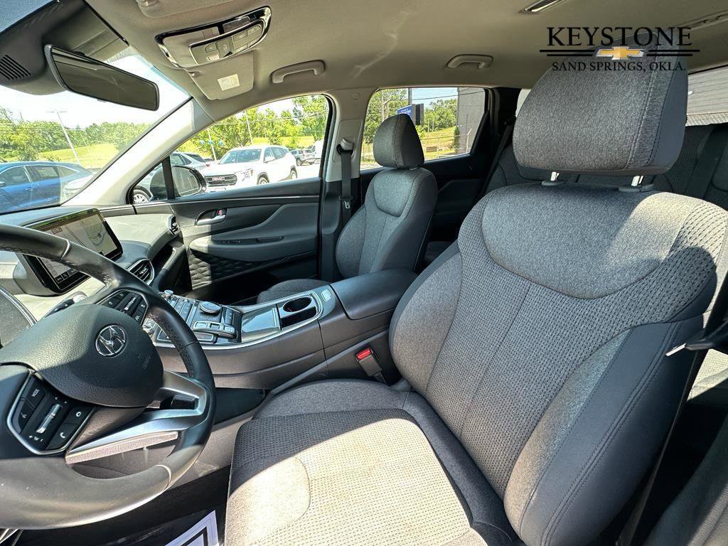 Used 2023 Hyundai Santa Fe SEL image 16