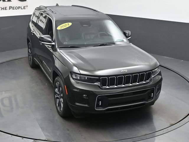 Used 2024 Jeep Grand Cherokee L Overland w/ Trailer Tow Package AWD/4WD image 52