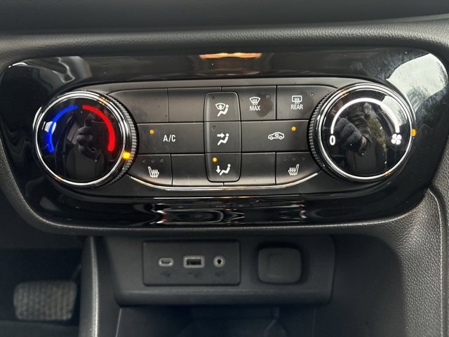 Certified 2022 Buick Encore GX Preferred w/ Cold Weather Comfort Package image 26