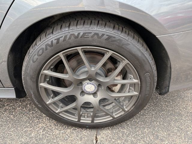 Used 2017 Mercedes-Benz E 300 4MATIC image 18