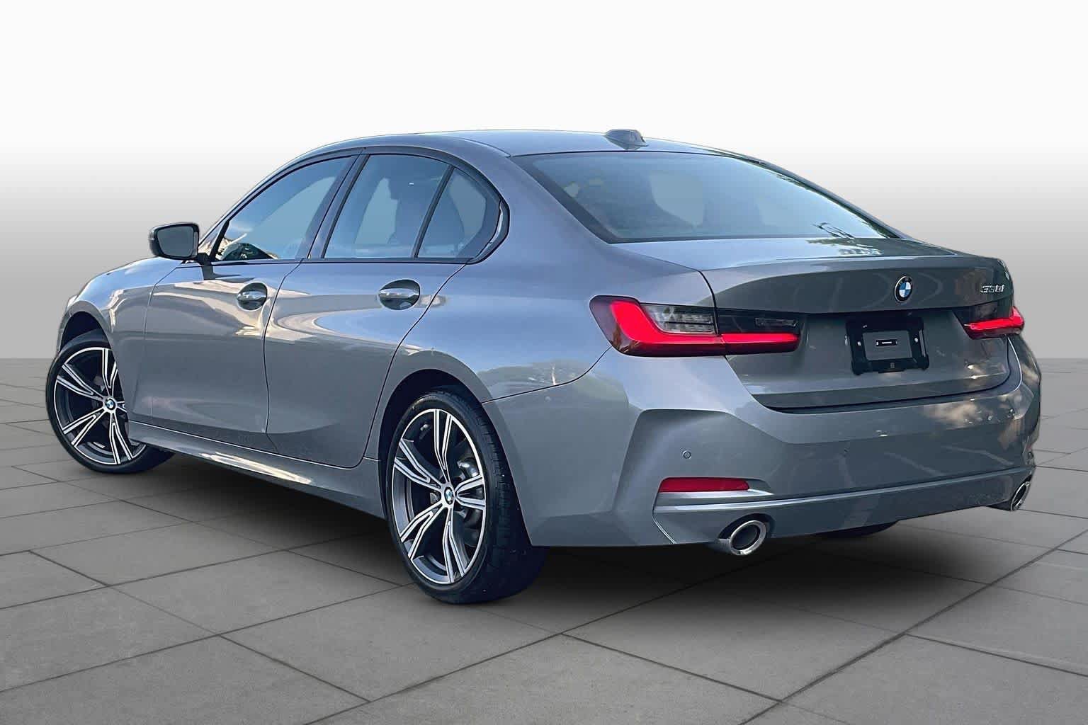 Used 2023 BMW 330i Sedan w/ Driving Assistance Package RWD image 11